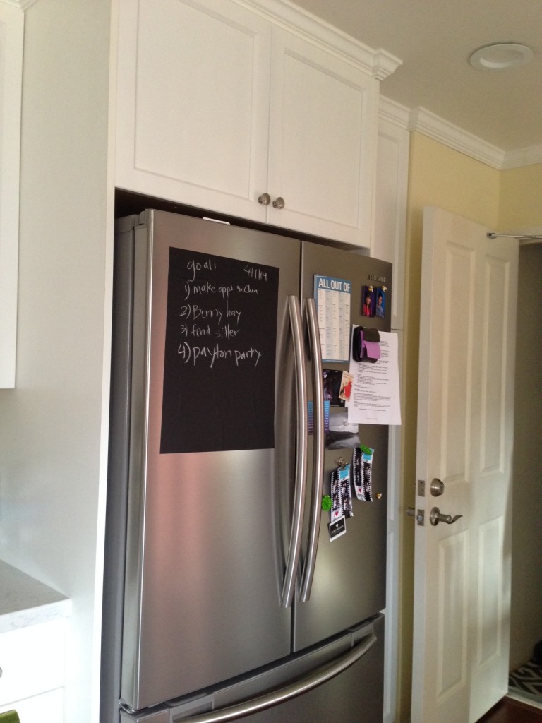 Refrigerator chalkboard